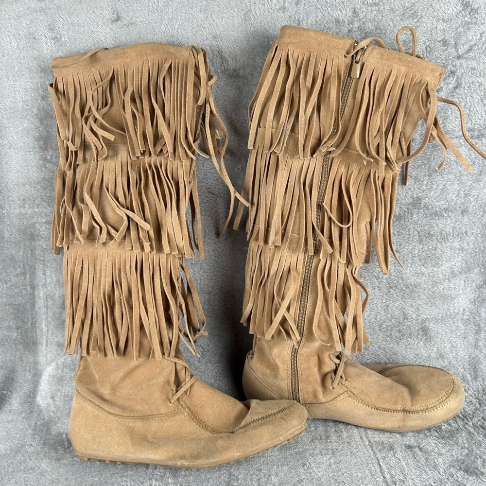 Forever Link Womens Tan Faux Suede Triple Tier Fringe Moccasin Boots Size 7.5